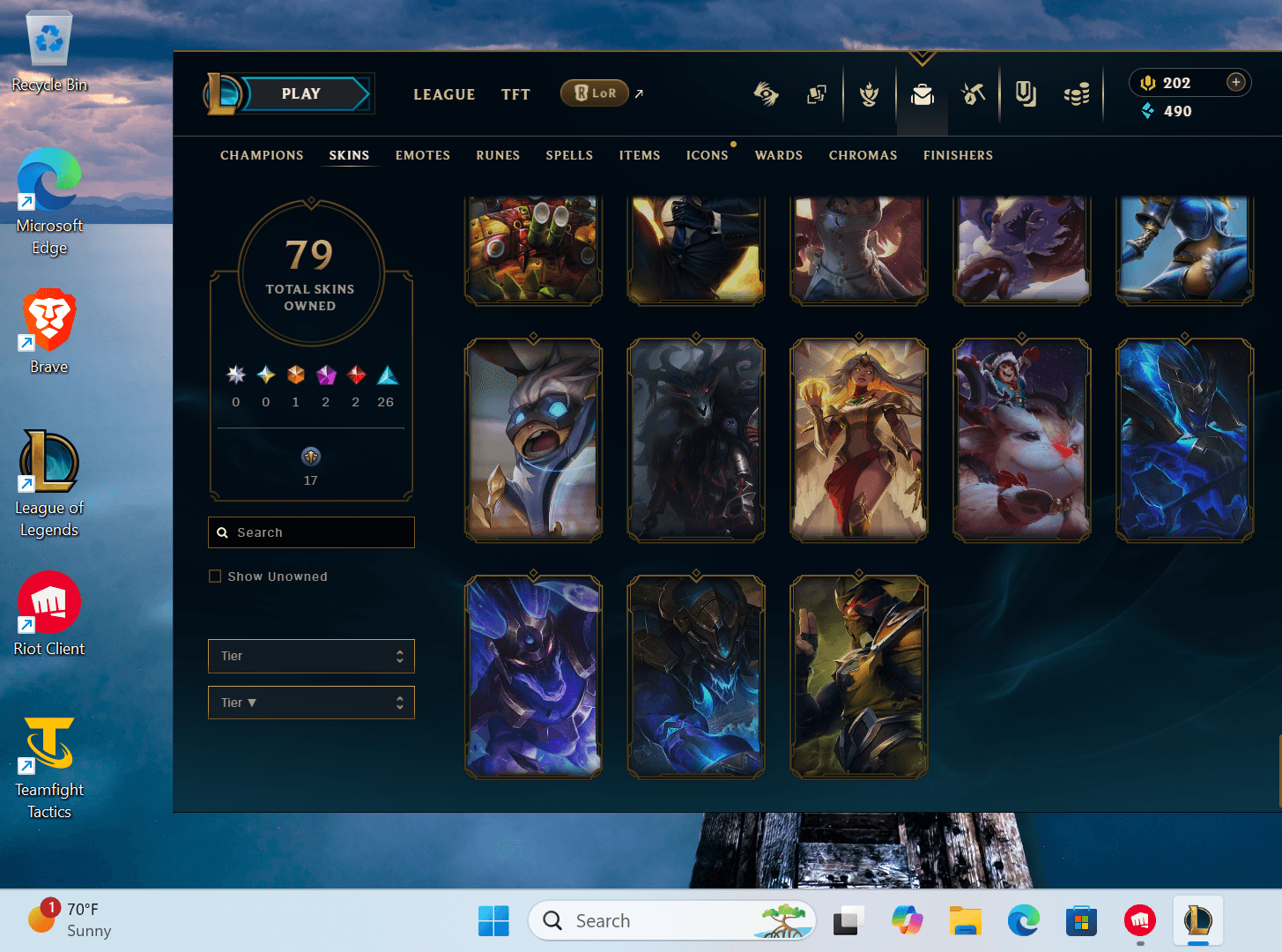 Silver Peak | 168 Champions | 58 Skins | 2 Legendary Skins - Image 1